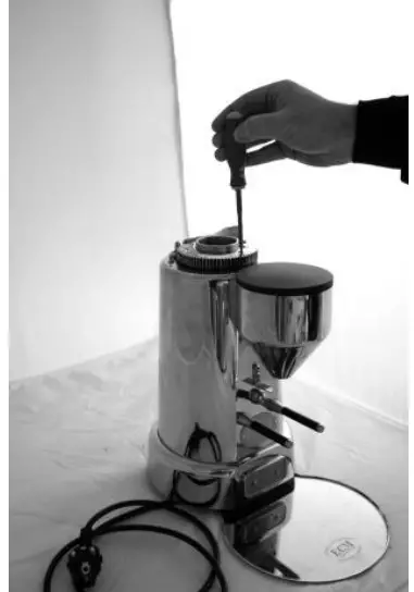 ECM V Titan 64 Espresso Grinder - figure 44