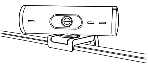 CONNECT THE WEBCAM VIA USB-C