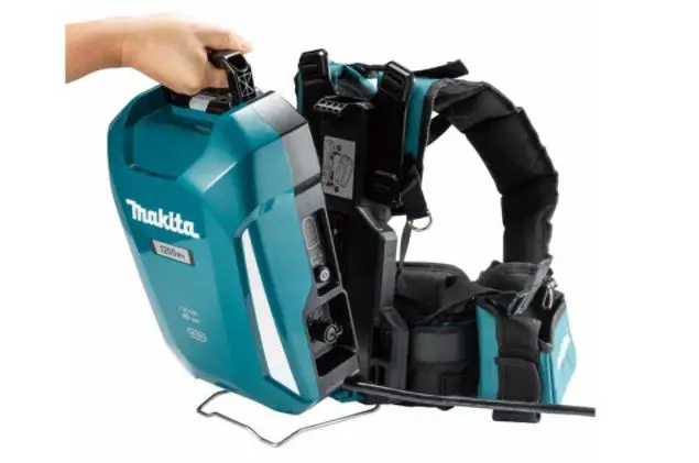 Makita Pdc1200 Portable Power Pack Instruction Manual