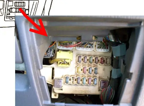 TOYOTA-Ipsum-2000-Fuse-Box-product-image