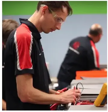 IONGEN-GTX12V315A-Xantrex-2000-Watt-Lithionics-Battery-FIG- (1)