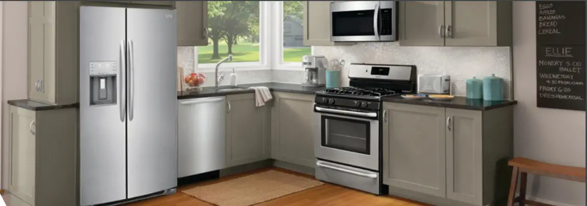 FRIGIDAIRE FRSS2323AS 22.3 Cu Ft Side-By-Side