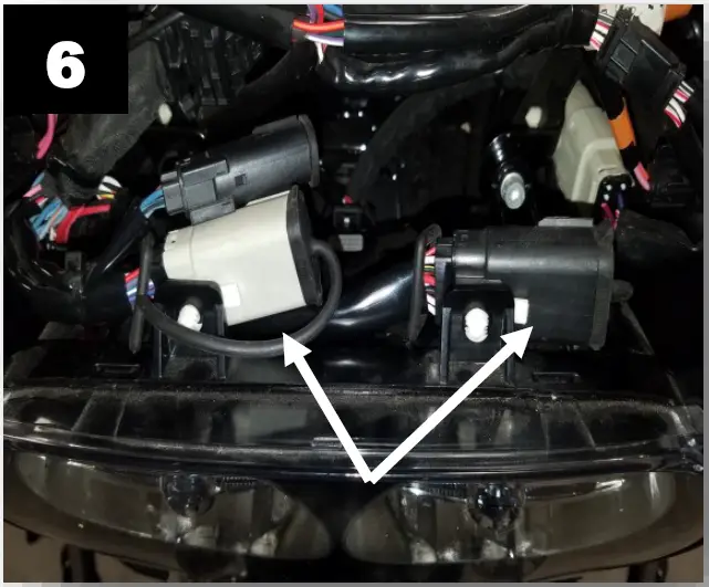 Custom-Dynamics-PG-RG-B-Road-Glide-ProGLOW-LED-Headlamp-FIG-6