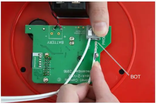 Solinst-107-Mk2-TLC-Meter-Faceplate-with-Electronics-fig-6