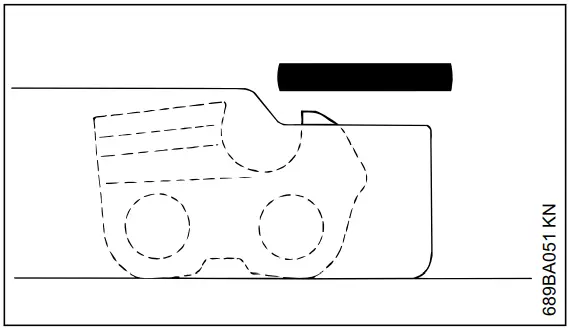 STIHL MS 151 TC Lightest Arborist Saw - FIGURE 3