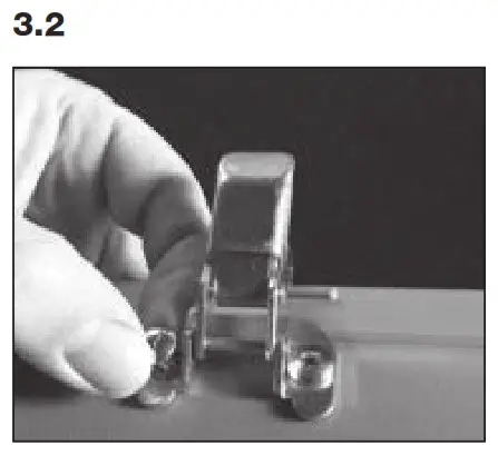 Mantis CT08002 Mobile Composter Rolls- 3-2