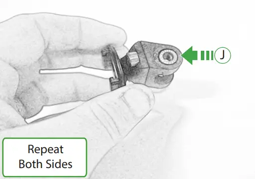 EVOTECH-PRN014568-015379-Ducati-Multistrada-V4-Installation-Instructions SP-Connect-Sat-Nav-Mount-fig-8