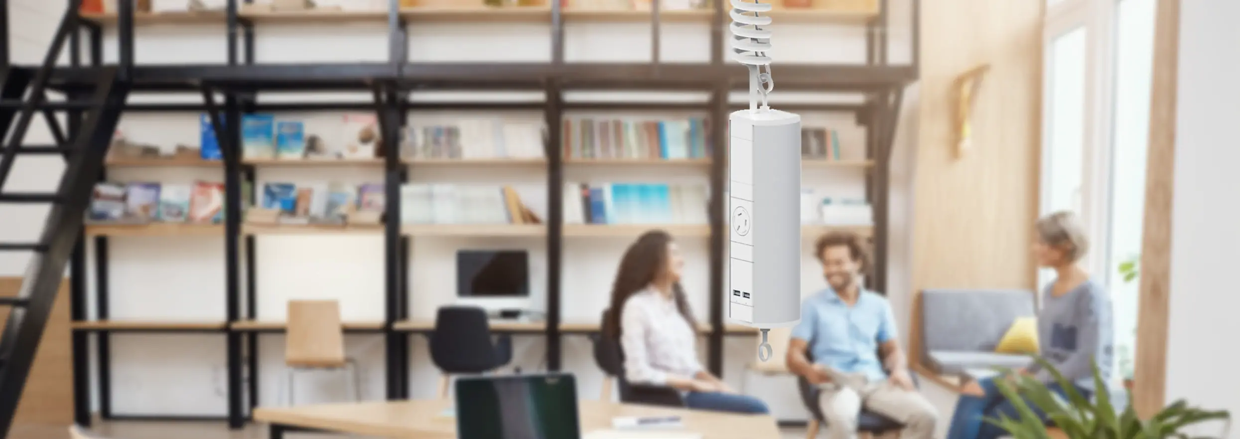 CMS Electracom EL04UAA ELEVATE Retractable Power Module 1