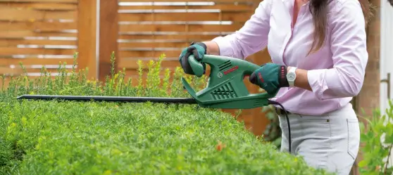 Bosch 45 Easyhedgecut Hedge Trimmer Instruction Manual