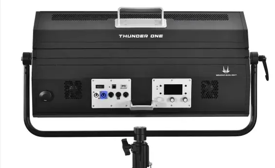PROLYCHT-Thunder-One-LED-Panel-RGBAW-450W-Light-product