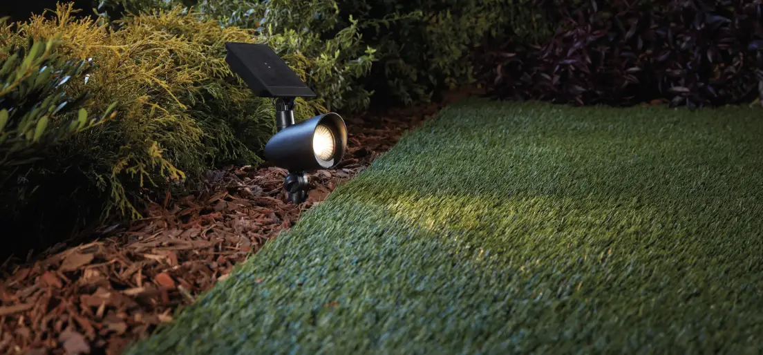 Harbor Breeze Ss86p-f60c-bk-m3 3-ct 60 Lumen Solar Spotlights Instruction Manual Harbor Breeze Ss86p-f60c-bk-m3 3-ct 60 Lumen Solar Spotlights Instruction Manual