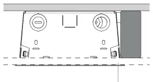 Insert the fan heater’s