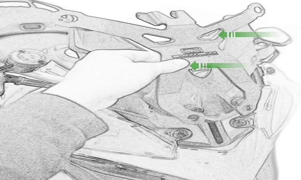 EVOTECH-PRN014566-015379-Multistrada-V4-Garmin-Sat-Nav-Mount-FIG-3