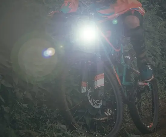 Vont-‎VNT-BL02-Pyro-USB-Rechargeable-Bike-Light-Set-fig-1