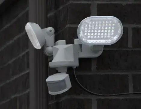 Sunforce 82102 100 Led Solar Motion Activated Light Installation Guide Sunforce 82102 100 Led Solar Motion Activated Light Installation Guide