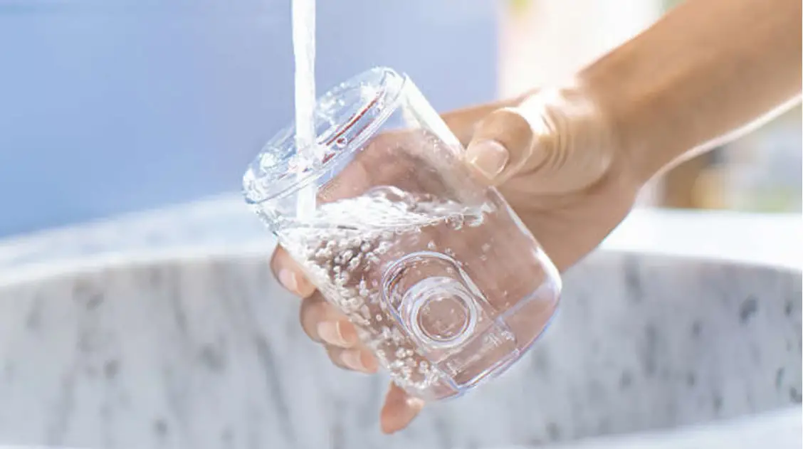 PHILIPS HX380633 Cordless Power Flosser 3000 Oral Irrigator - FIG 6