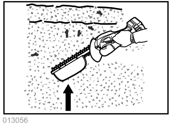 makita DUM166 160mm Cordless Grass Shear - Shear blade maintenance 24