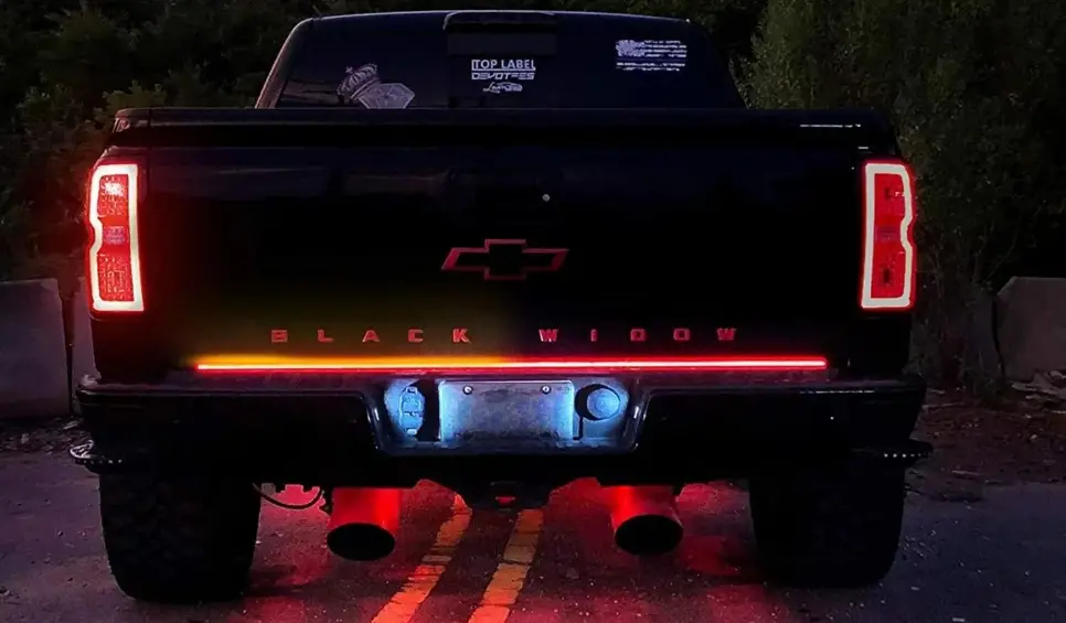 Type S Auto Lm56647-1 Tailgate Led Light Bar Instruction Manual