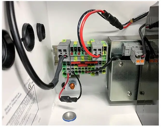 TSI 854036 Environmental DustTrak Rechargeable Battery System - If using the battery kit as a back-up source of power