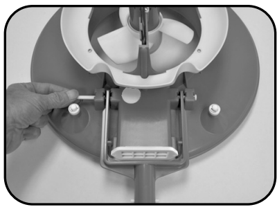 WATER TECH 11835863 Leaf Vac Cordless Battery Powered Swimming Pool Leaf Skimmer - Pole Adapter