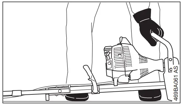 STIHL RL MM Lawn Aerator - Starting the Engine