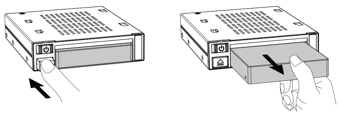 ICY DOCK flexiDOCK MB021VP-B 2.5 Inch U.2 NVMe SSD Docking Enclosure for External 3.5 Inch Drive Bay - Fig 5