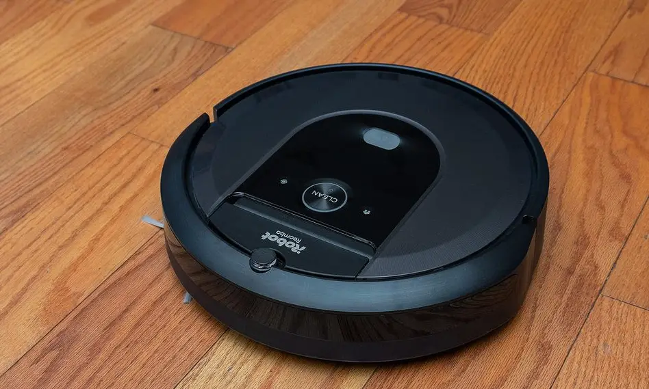Irobot Roomba I1 Robot Vacuum Cleaner Owner's Manual Irobot Roomba I1 Robot Vacuum Cleaner Owner's Manual