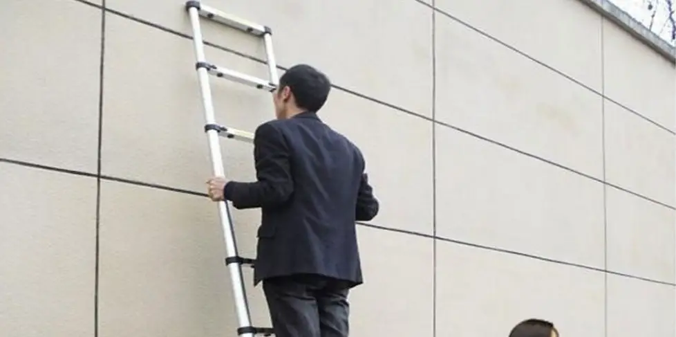 Pn125972 Telescopic Multi Purpose Ladder Instruction Manual