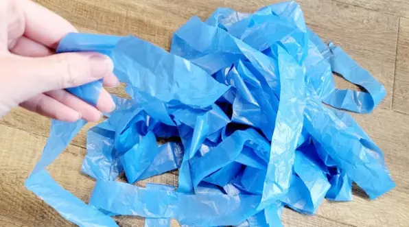 instructables-Knit-Plastic-Bag-Ball-FIG-4