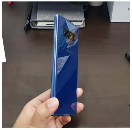 BeraShield BB02AI01 Smart Phone Charger - cell phone