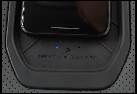 BOOST-AUTO-PARTS-2014-2019-GM-Wireless-Phone-Charger-21