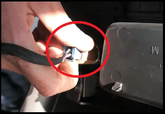 BOOST-AUTO-PARTS-2014-2019-GM-Wireless-Phone-Charger-5