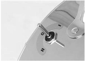 celsius CELDF140B 20cm Metal Desk Fan - Switch