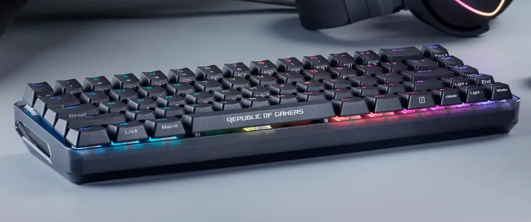 Republic Of Gamers Wireless Gaming Keyboard User Manual Republic Of Gamers Wireless Gaming Keyboard User Manual