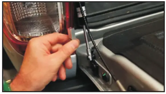 FIERYRED Tailagte Gas Struts - fig 9