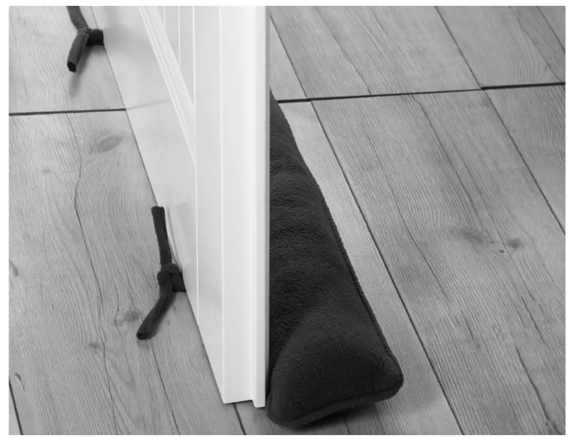 EASYmaxx Draught Excluder