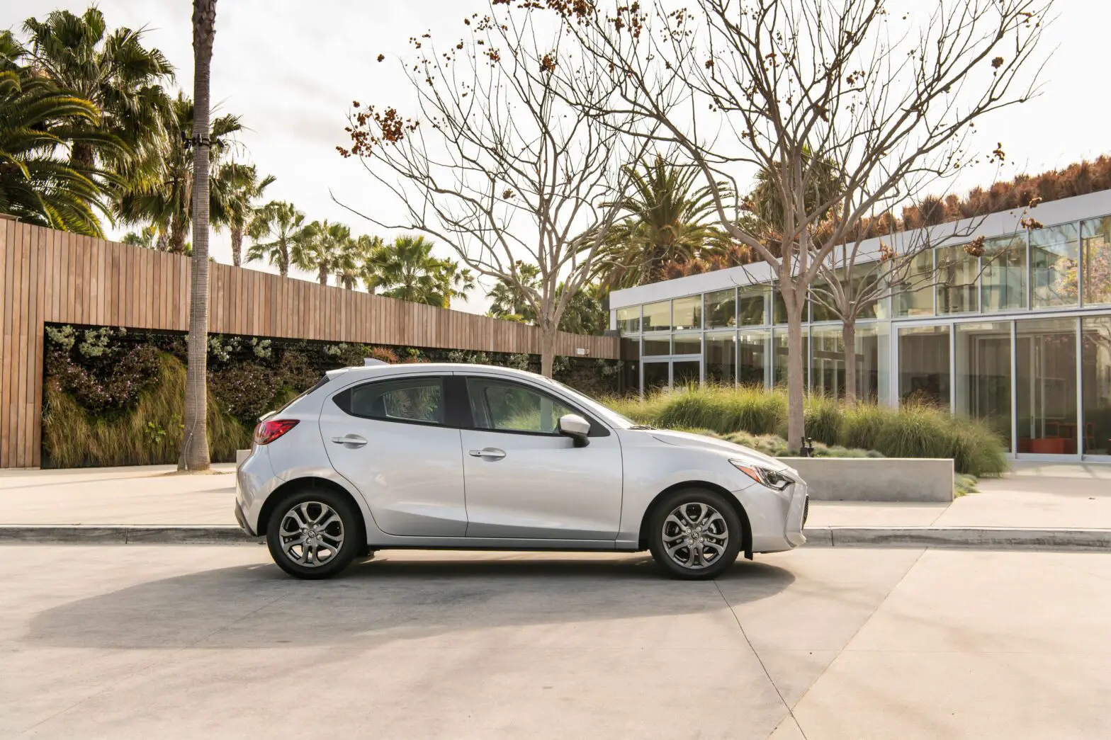 2020 Toyota Yaris Hatchback Owners Manual