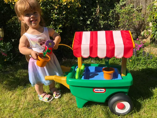 Little Tikes 656477 Wheelbarrow And Shovel User Guide