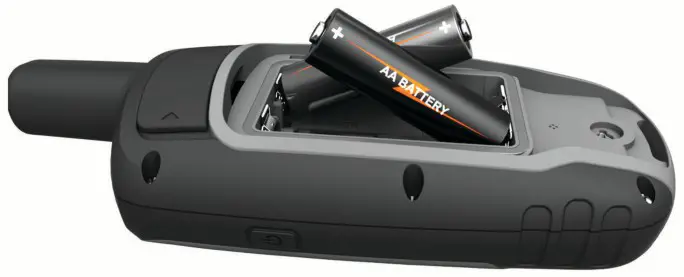 Garmin GPSMAP Outdoor handheld - Installing Batteries 1