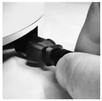 LAKELAND 31822 Mini Multi Cooker - USING