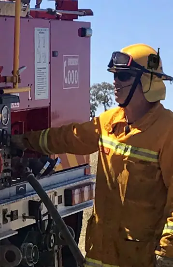 WIRELESS PACIFIC X10DR Secure Wireless Microphone - Fig 7