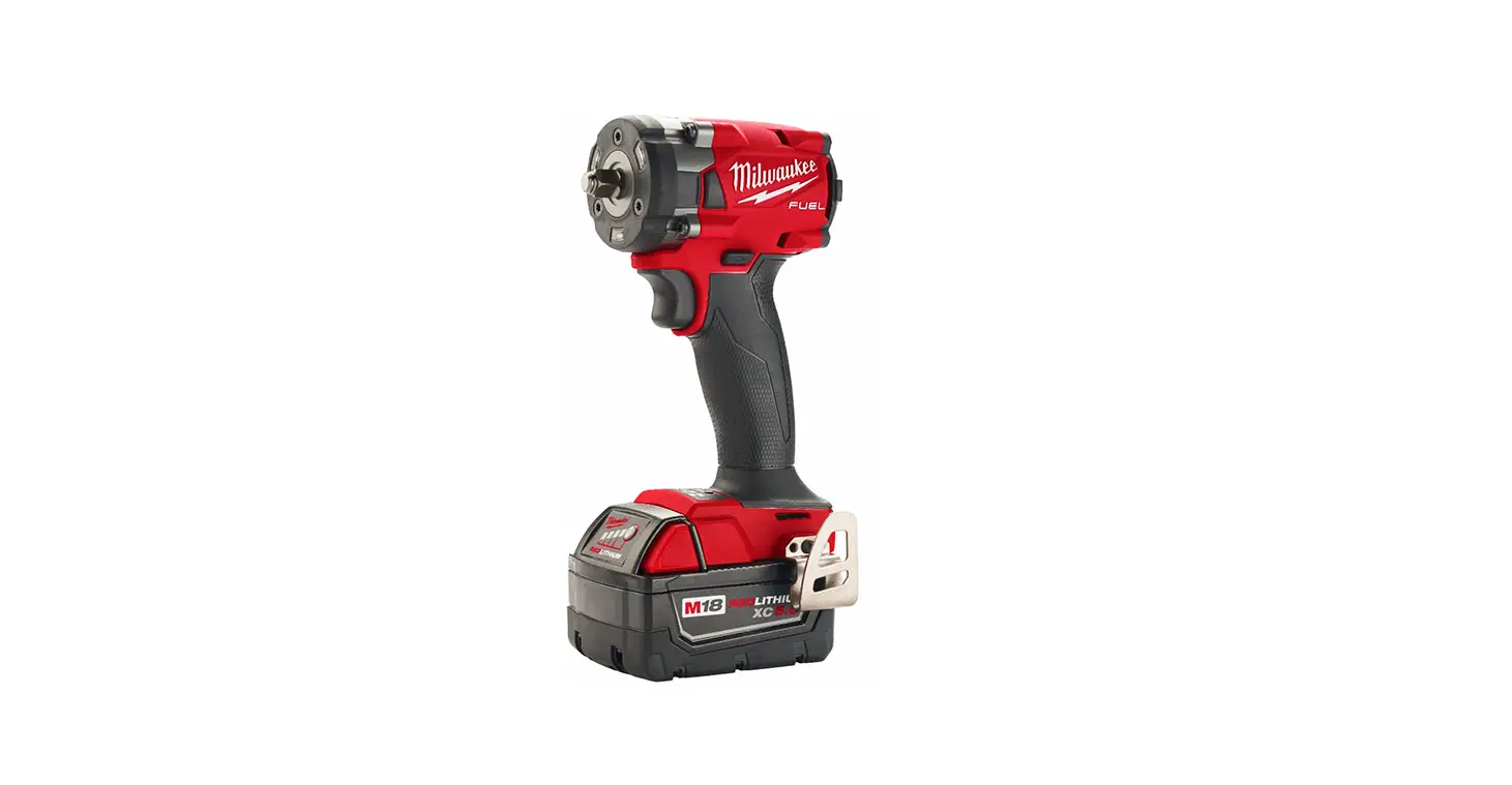 Milwaukee M18 Fuel Compact Impact Wrench User Manual Milwaukee M18 Fuel Compact Impact Wrench User Manual