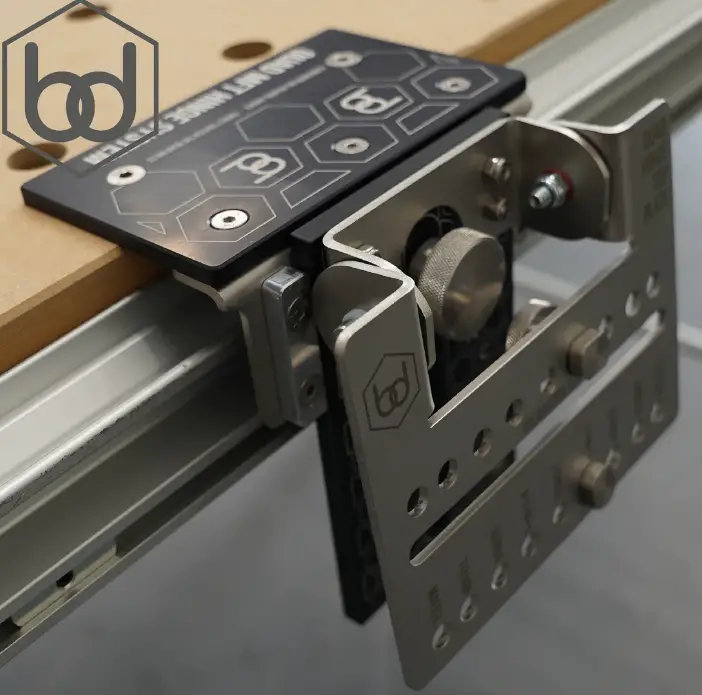 BENCHDOGS-BD00154-Quad-MFT-Hinge-System-Product