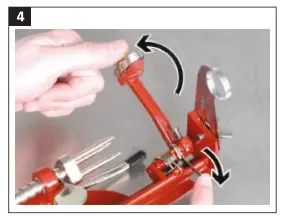 Menuett-016855-Apple-Peeler-04