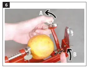 Menuett-016855-Apple-Peeler-06