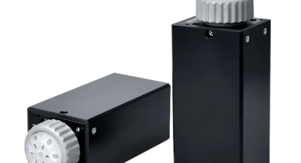 Runze Fluid Sv-06 Mulitiport Selector Valve User Manual