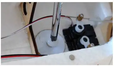 9898000043-0 Hellcat Little Nugget H-Kings 990mm Span Plug and Fly Sports-Scale F6F Hot Rod Instruction Manual - Install the wing onto the wing