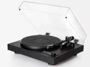 Dual CS 618 Q Hi Fi Turntable with Direct Drive