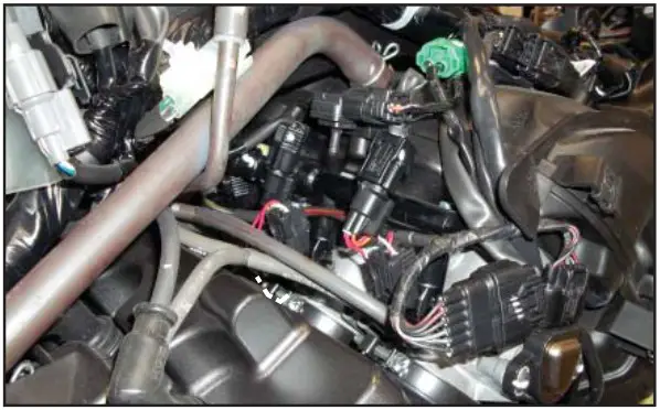 Dynojet Honda CB1000R 2018-2019 Power Commander - INSTALLING THE POWER COMMANDER 4