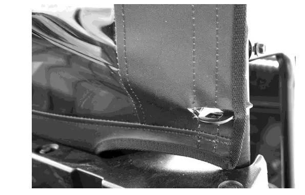 FALCON RIDGE PO-150-RW01 Polaris Ranger 150 Soft Rear Window - Figure 3